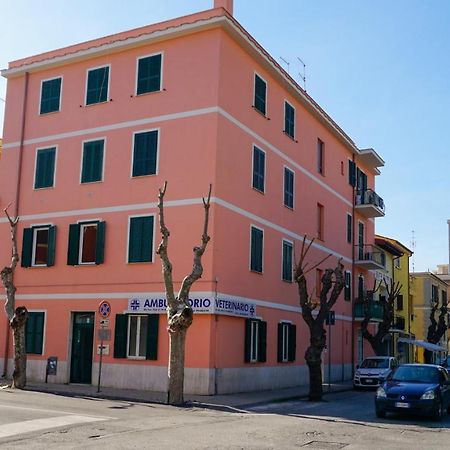Lighthouse Ladispoli Al Mare Appartement Buitenkant foto